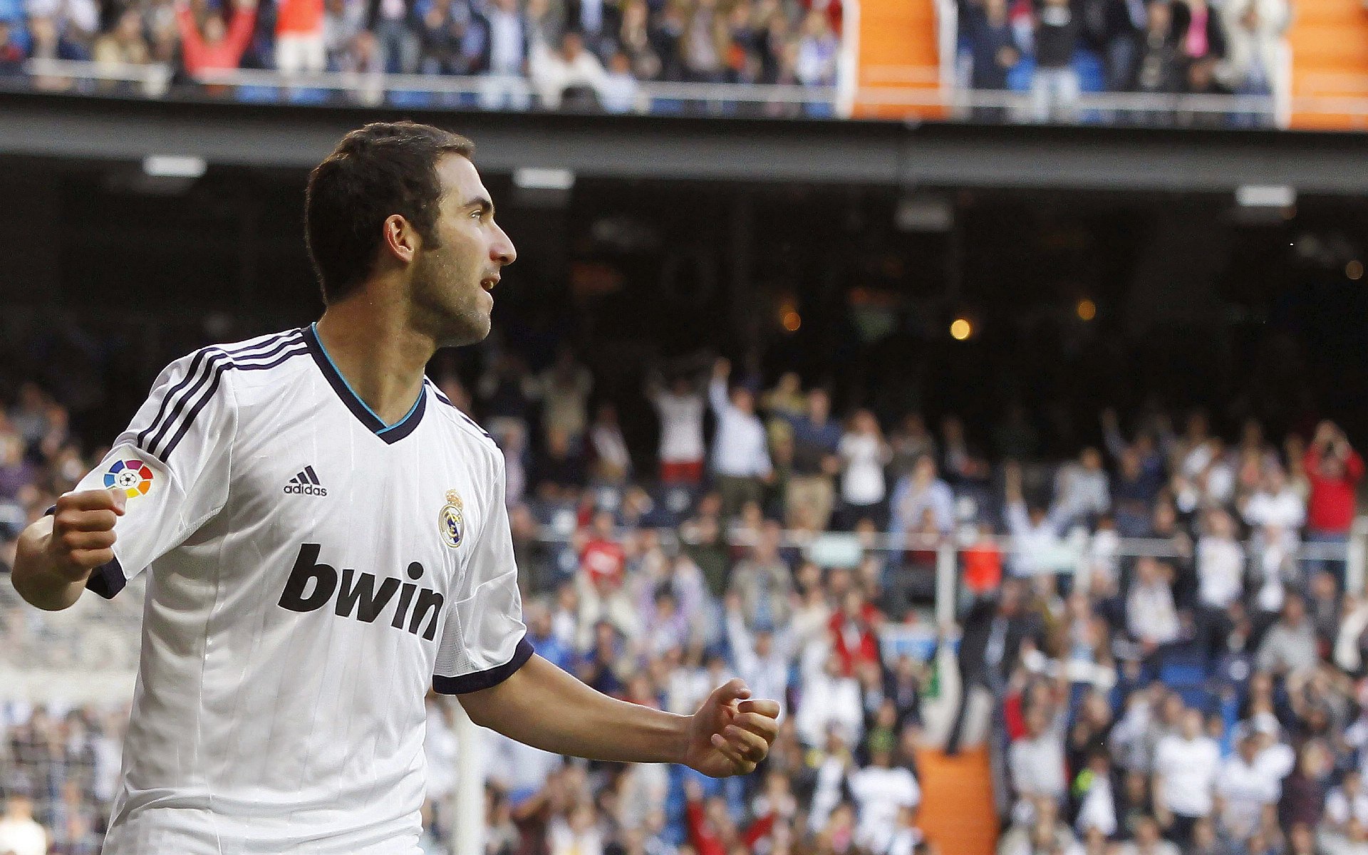 魔术对阵鹈鹕,保罗关键回合不手软,诠释何为控场大师