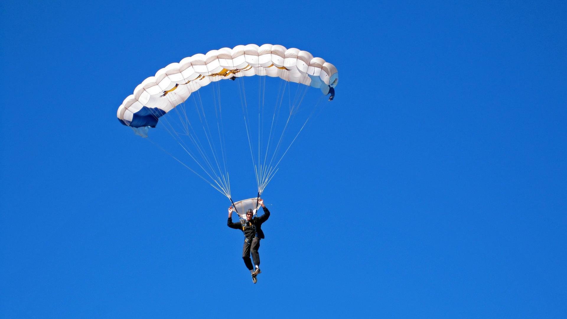 霍勒迪进攻端无人可挡,辽宁队轻取浙江队